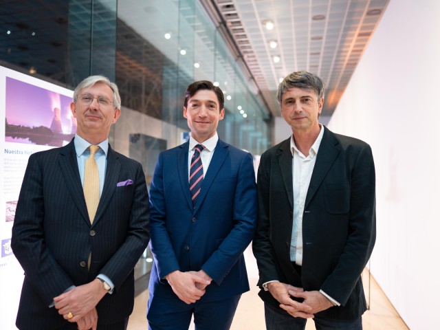 Embajador Cyrille Rogeau, Joan Leal y Andres Couve